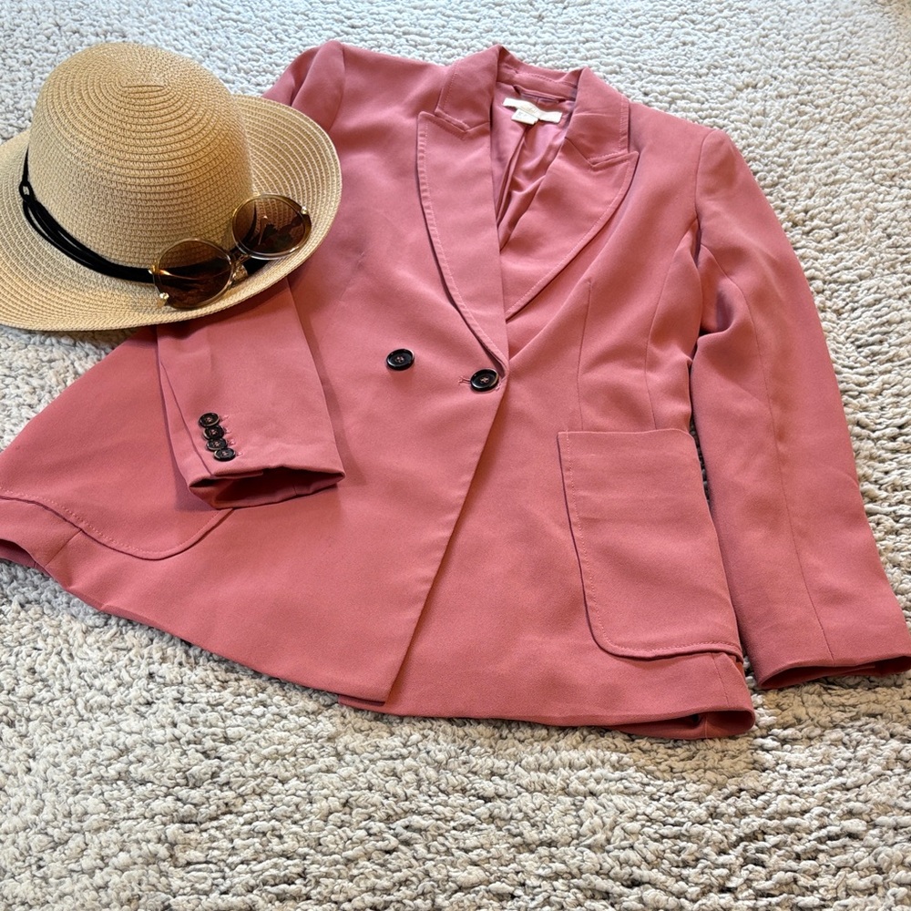 H&M Women's Blazer in Soft Pink
